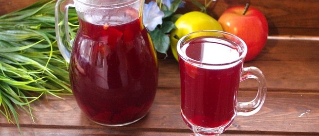 Компот из вишни и яблок