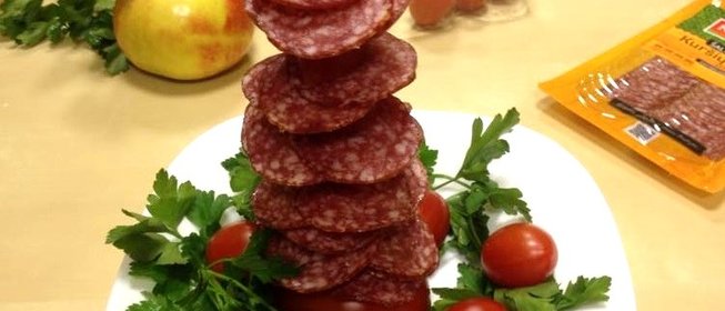 Елочка из мяса