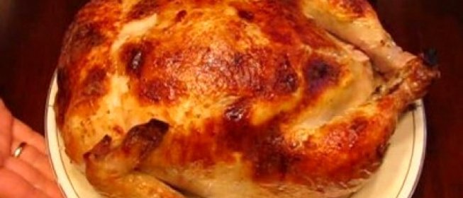 Курица, фаршированная блинами