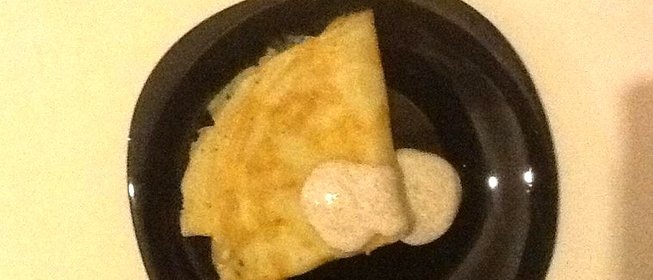 Блинчики с корицей и сливочным соусом