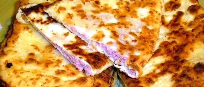 Сырные лепешки с ветчиной