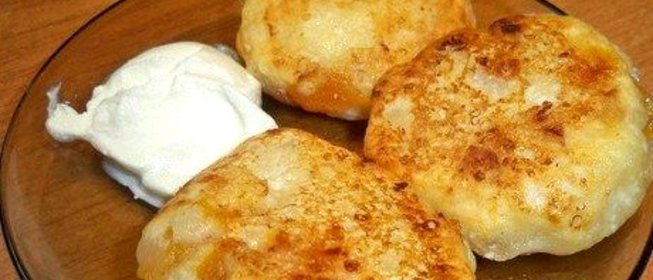 Сырники со сливочным маслом