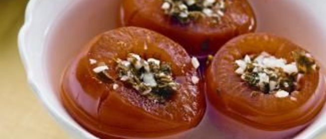 Помидоры с начинкой