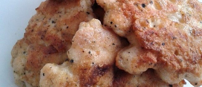 Куриные оладьи с чесноком