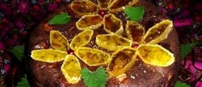 Шарлотка с какао и яблоками