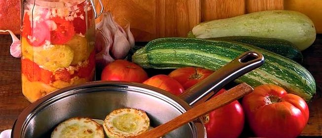 Жареные кабачки с чесноком