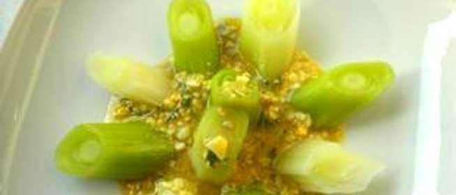 Лук-порей в соусе