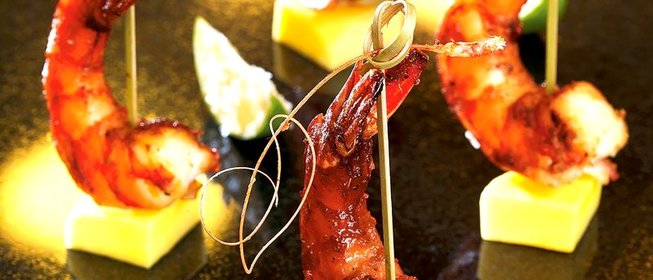 Креветки с манго