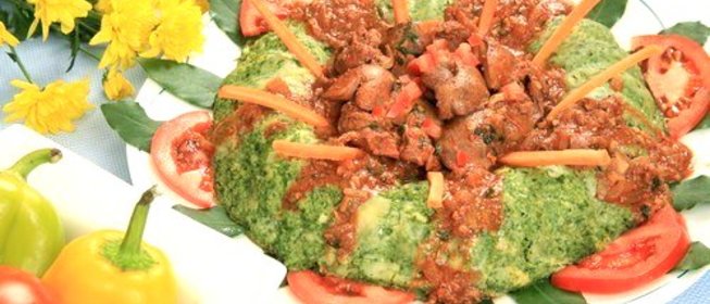 Куриная печень в томатном соусе по‑гречески