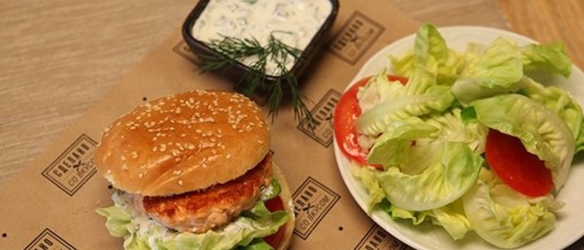 Аппетитные бургеры «Из лосося»