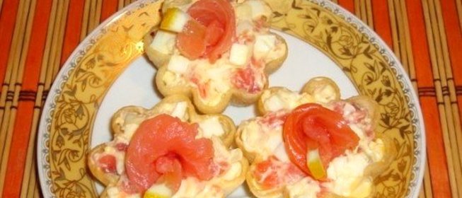 Тарталетки с семгой