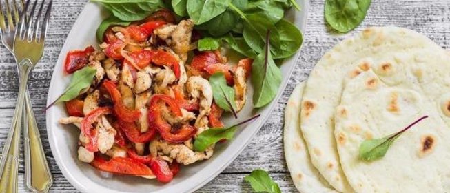 Итальянский салат с курицей