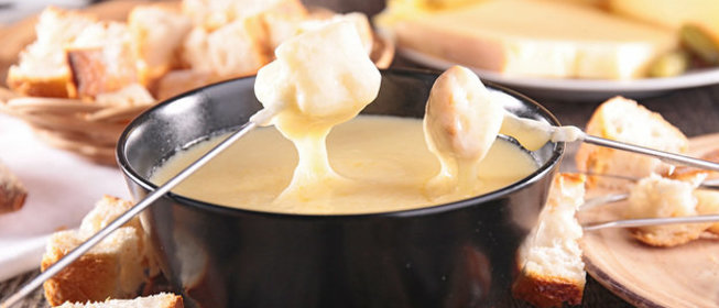 Простое сырное фондю