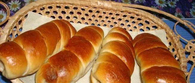 Сосиски в тесте без дрожжей