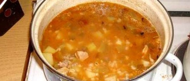 Рассольник на говяжьем бульоне классический