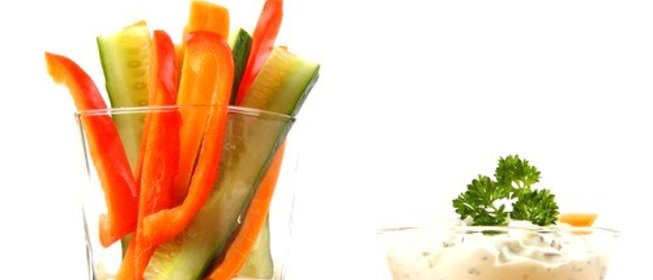 Огуречно-йогуртовый дип с мятой