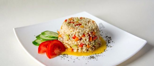 Ризотто из перловки с овощами