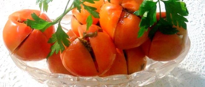 Помидоры бурые закусочные