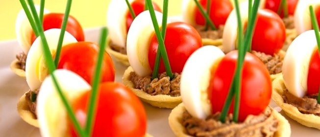 Тарталетки с печеночным паштетом