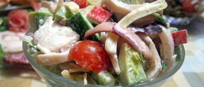 Салат с кальмаром  Морской бриз