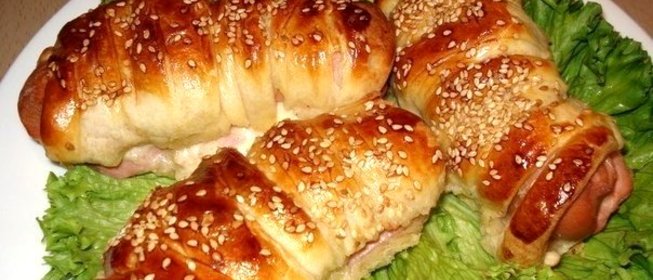 Сардельки, фаршированные картошкой