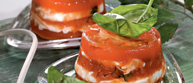 Сырная закуска с помидорами