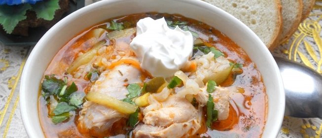 Рассольник с курицей и рисом