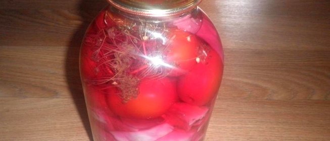 Консервированные помидоры с капустой и свеклой