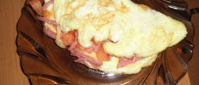 Чернослив, фаршированный сельдью и сыром