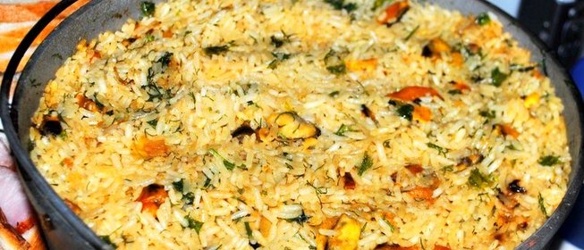 рисовая лапша с мидиями