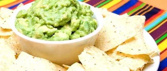 Гуакамоле с базиликом и шалотом