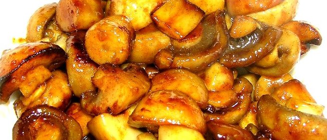 Шампиньоны в воке