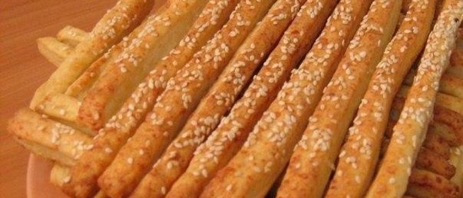 Сырная соломка