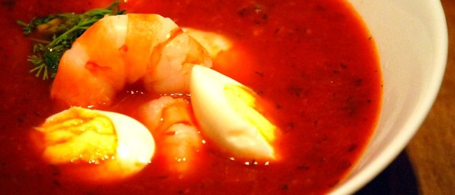 Томатный суп с морепродуктами