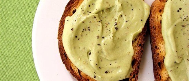 Гуакамоле с грушей