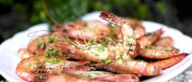 Чесночные креветки