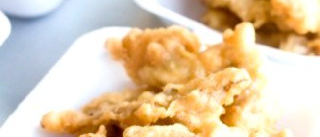 Грибы в золотистом пивном кляре с карри