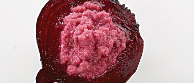 Соус из хрена со свеклой (к холодным закускам из рыбы и мяса)