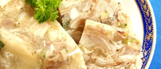 Заливное из судака, кеты, или форели