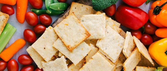 Сырные крекеры