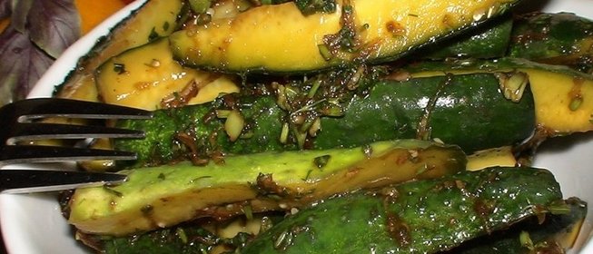 Огурчики в соусе