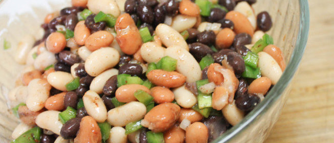 Салат из трех видов фасоли
