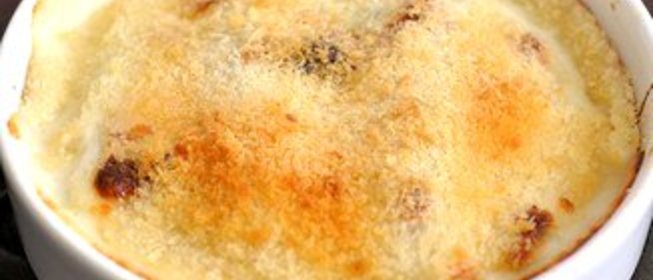 Теплый спред из артишоков с пармезаном