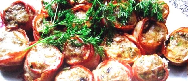 Грибные шарики в беконе