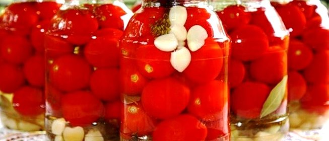 Консервированные помидоры с перцем