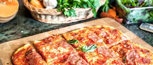 Пицца дрожжевая