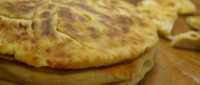 Хачапури с сулугуни на сковороде