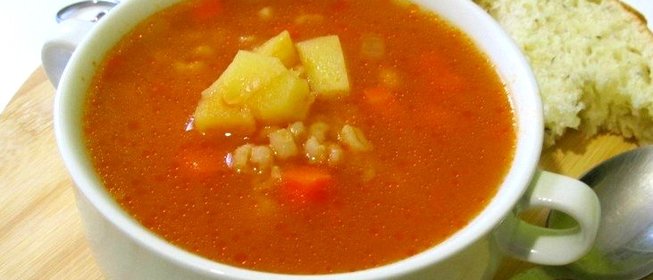 Томатный суп с перловкой