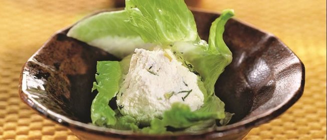 Закуска из творога и авокадо