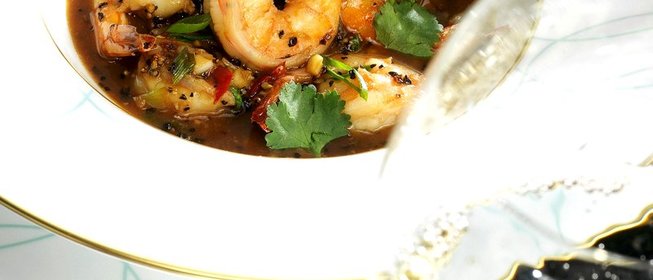 Креветки в черном перце по‑сингапурски